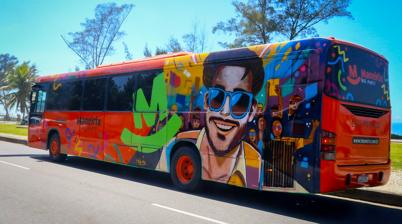 onibus_arte_lateral_homem